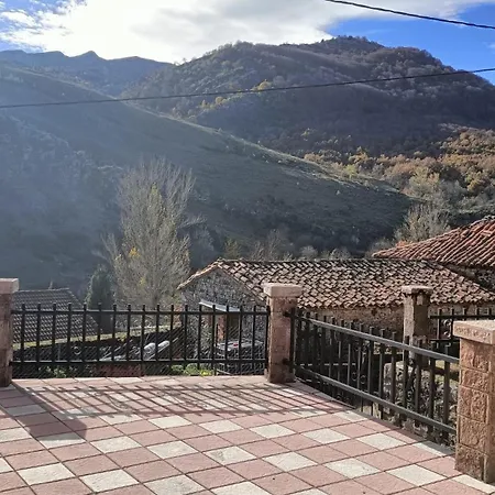 Casa Cimalavilla * Cabornera